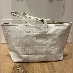 GOYARD
Goyardine Saint Louis PM White